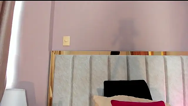 GahiaBelucci online show from 04/14/26, 06:13