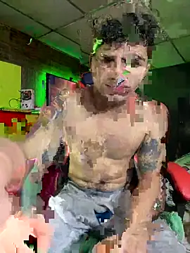 Snapshot of JustynAle2025 chatting on 01/07/26, 04:06 JustynAle2025 online show from 01/07/26, 04:06