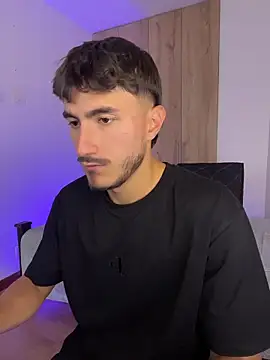 LIAM COLT online show from 04/10/26, 08:16