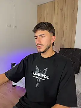 LIAM COLT online show from 04/11/26, 06:22