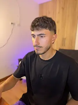 LIAM COLT online show from 04/08/26, 08:10