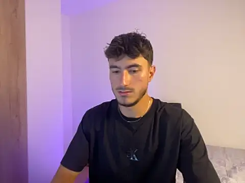 Snapshot of LIAM_COLT chatting on 02/14/26, 09:15 LIAM COLT online show from 02/14/26, 09:15