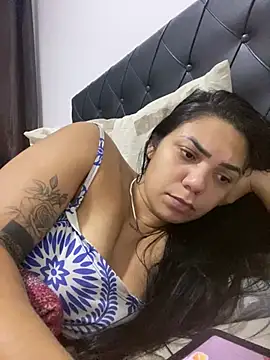 Nini  online show from 02/15/26, 10:36