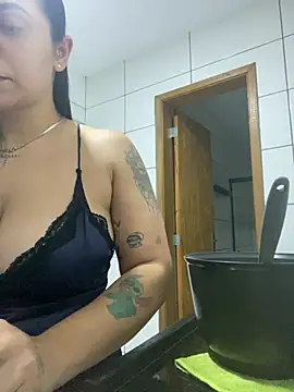 Snapshot of Nini_ chatting on 07/15/26, 10:17 Nini online show from 07/15/26, 10:17