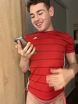 Valentino Ceratti  online show from 01/15/26, 12:36