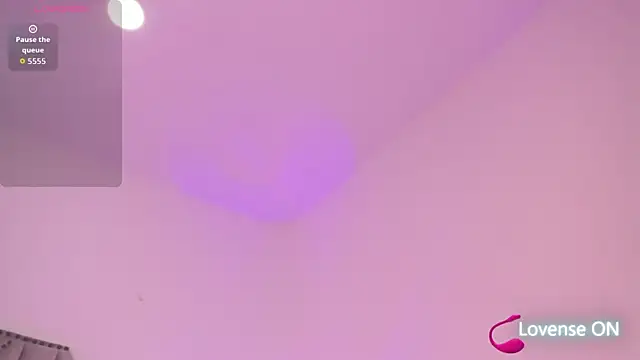 amber  ferrera online show from 04/10/26, 09:00