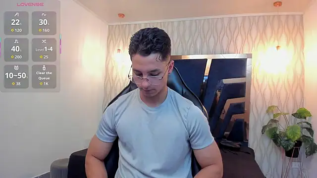 Noah Clarkk online show from 04/08/26, 05:25