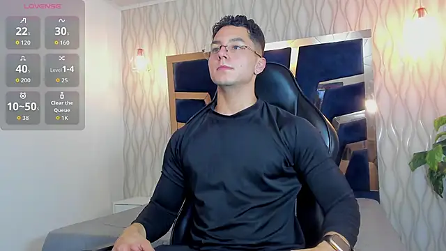 Noah Clarkk online show from 03/03/26, 05:20