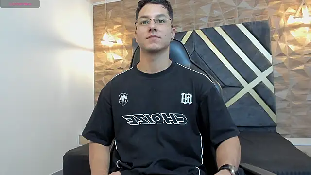 Noah Clarkk online show from 02/22/26, 06:09