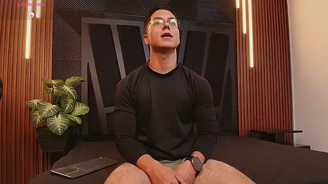 Noah Clarkk online show from 02/13/26, 11:27