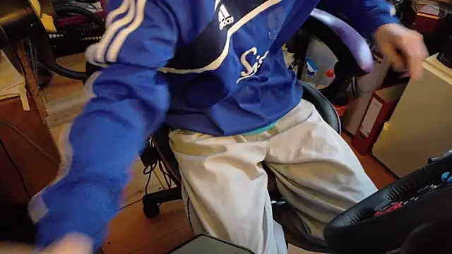 Gay-Versaut online show from 04/04/26, 05:30