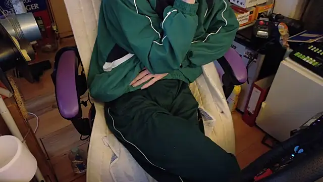 Gay-Versaut online show from 02/04/26, 08:04