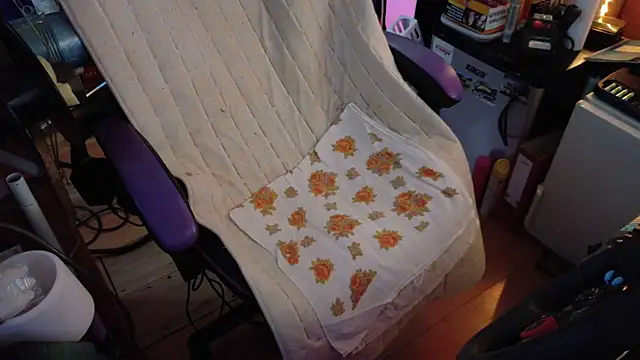 Gay-Versaut online show from 02/11/26, 05:46