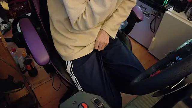 Gay-Versaut online show from 05/12/26, 09:43