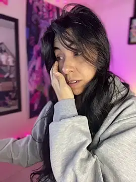 Snapshot of Sky_Girl_LS chatting on 02/19/26, 05:04 Sky Girl LS online show from 02/19/26, 05:04