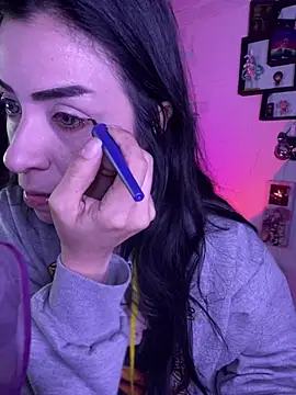 Snapshot of Sky_Girl_LS chatting on 02/20/26, 03:36 Sky Girl LS online show from 02/20/26, 03:36