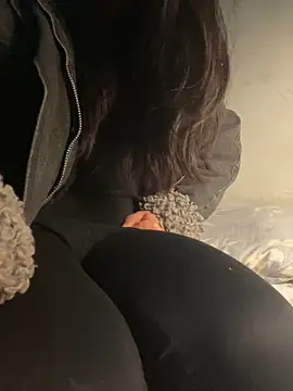 Snapshot of linh-li chatting on 01/07/26, 05:45 linh-li online show from 01/07/26, 05:45