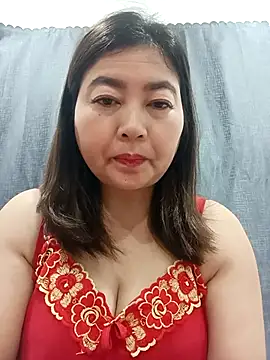 Snapshot of Jumi_livesexy chatting on 02/17/26, 09:23 Jumi livesexy online show from 02/17/26, 09:23