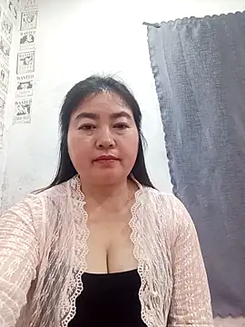 Snapshot of Jumi_livesexy chatting on 02/24/26, 01:12 Jumi livesexy online show from 02/24/26, 01:12