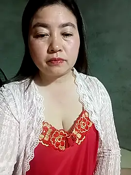 Snapshot of Jumi_livesexy chatting on 02/28/26, 02:06 Jumi livesexy online show from 02/28/26, 02:06