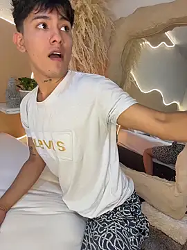 Thristan Leones online show from 03/01/26, 02:00