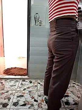 Sweet-Berryy online show from 03/18/26, 01:31