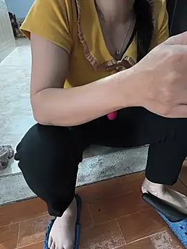 Snapshot of Sweet-Berryy chatting on 06/27/26, 11:00 Sweet-Berryy online show from 06/27/26, 11:00