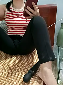 Sweet-Berryy online show from 04/11/26, 01:57