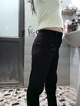 Sweet-Berryy online show from 02/15/26, 12:37