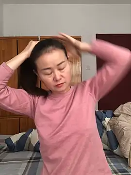 yunyun52012 online show from 01/13/26, 07:45