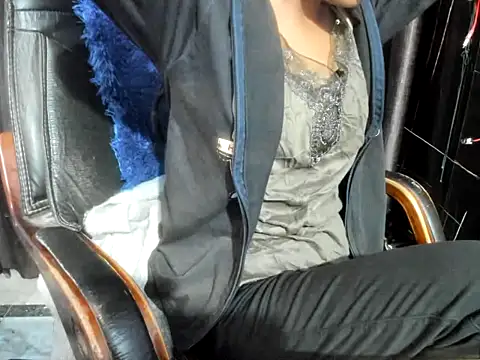 Priya Sengar online show from 01/08/26, 03:23