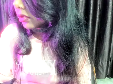 Priya Sengar online show from 01/12/26, 04:58