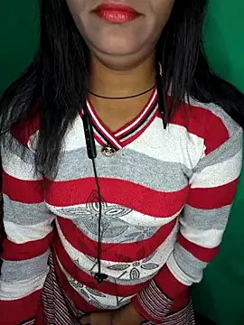 Snapshot of QWEEN7B chatting on 12/19/25, 02:30 QWEEN7B online show from 12/19/25, 02:30