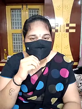 maduri   online show from 12/21/25, 03:14