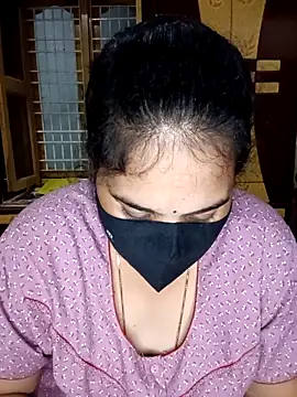 maduri   online show from 01/06/26, 04:22