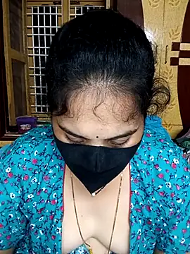 maduri   online show from 02/04/26, 06:47