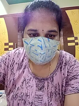 maduri   online show from 12/18/25, 10:08