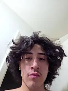 Snapshot of Mr_fromtheback chatting on 02/16/26, 12:42 Mr fromtheback online show from 02/16/26, 12:42