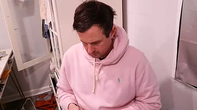 Snapshot of nobored chatting on 01/31/26, 09:02 nobored online show from 01/31/26, 09:02