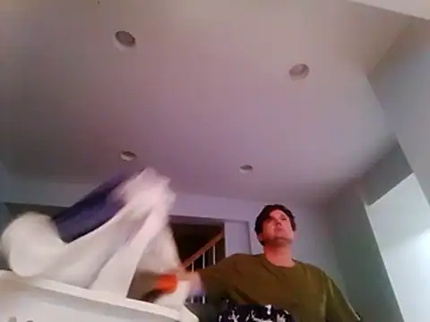 Snapshot of nobored chatting on 12/19/25, 08:27 nobored online show from 12/19/25, 08:27