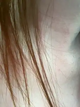 Snapshot of Yuyu_milk chatting on 02/11/26, 06:46 Yuyu milk online show from 02/11/26, 06:46