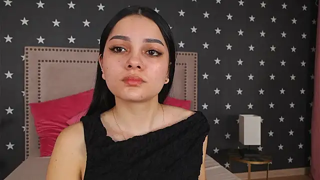 RaquellStar online show from 02/25/26, 05:18