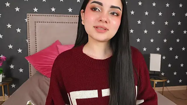 RaquellStar online show from 02/08/26, 07:50