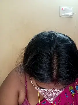 Snapshot of sirisha__9 chatting on 04/21/26, 03:35 sirisha 9 online show from 04/21/26, 03:35