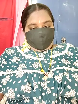 Snapshot of sirisha__9 chatting on 05/11/26, 05:43 sirisha 9 online show from 05/11/26, 05:43