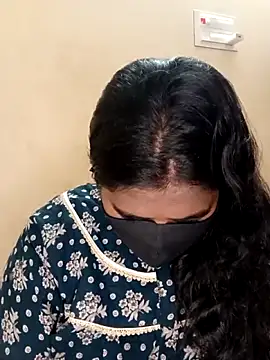 sirisha  9 online show from 04/12/26, 12:36