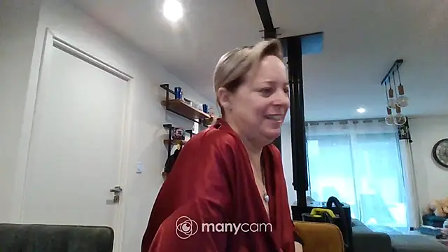 Miss-Chupagirly online show from 02/10/26, 08:13