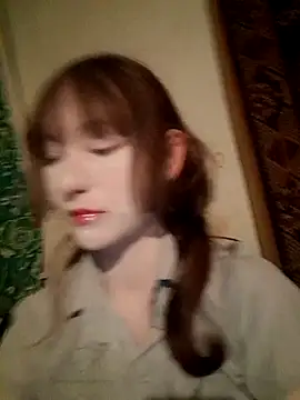 Yoonhee ki online show from 04/11/26, 10:57