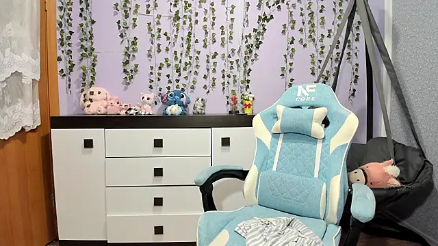 Yoonhee ki online show from 03/24/26, 06:08