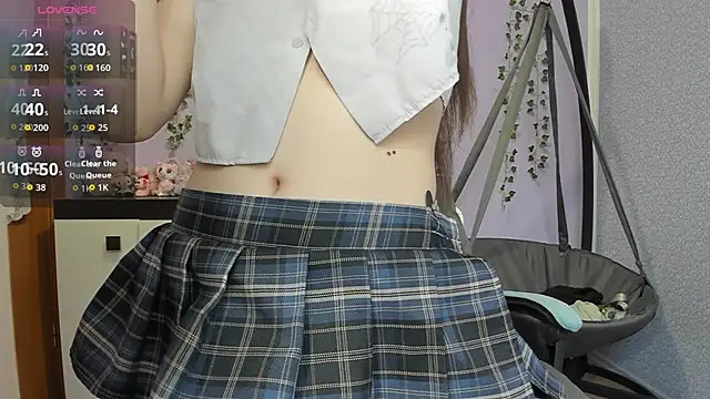 Yoonhee ki online show from 04/30/26, 01:07